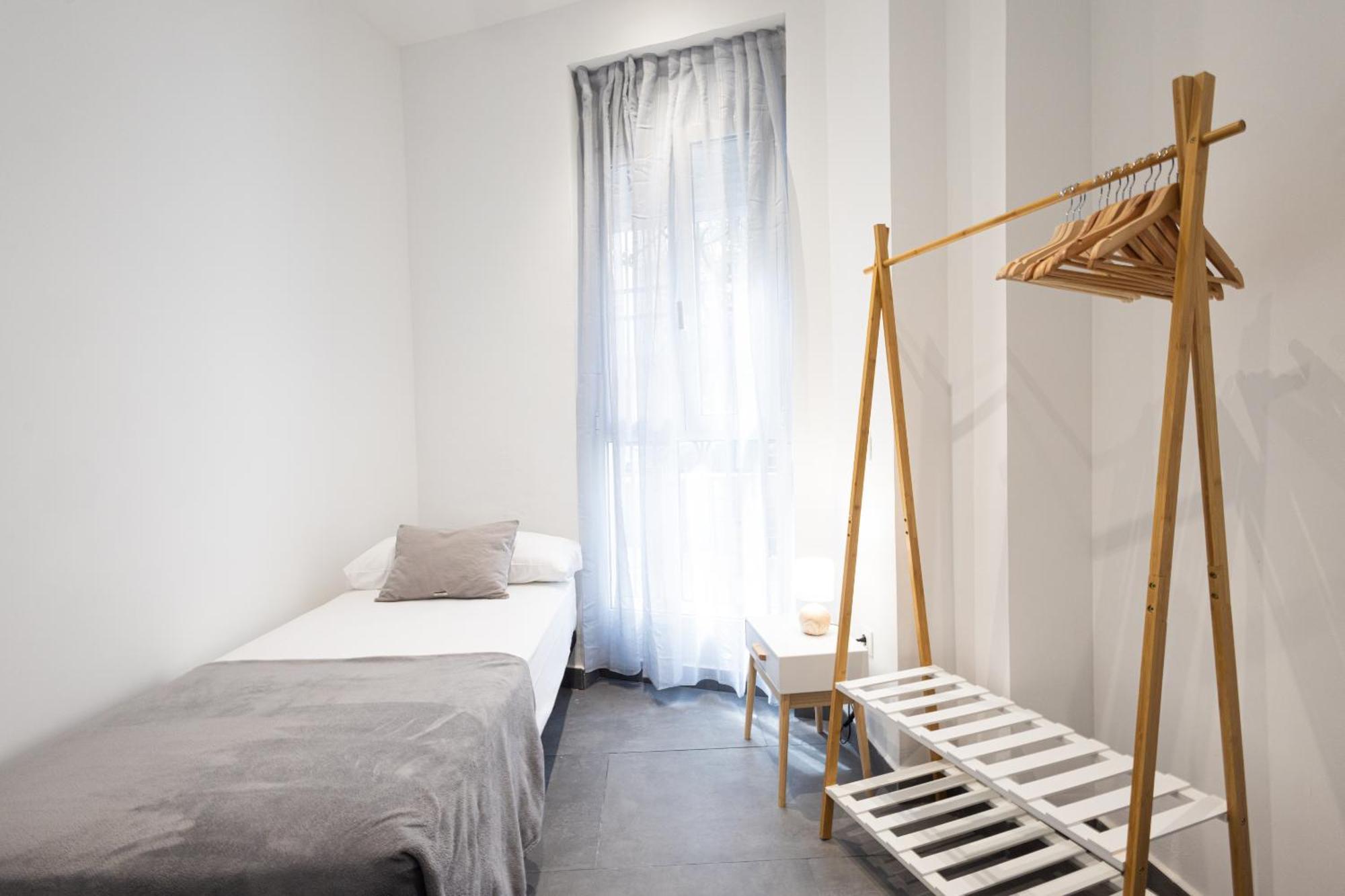 Florit Flats - The Patraix Appartement