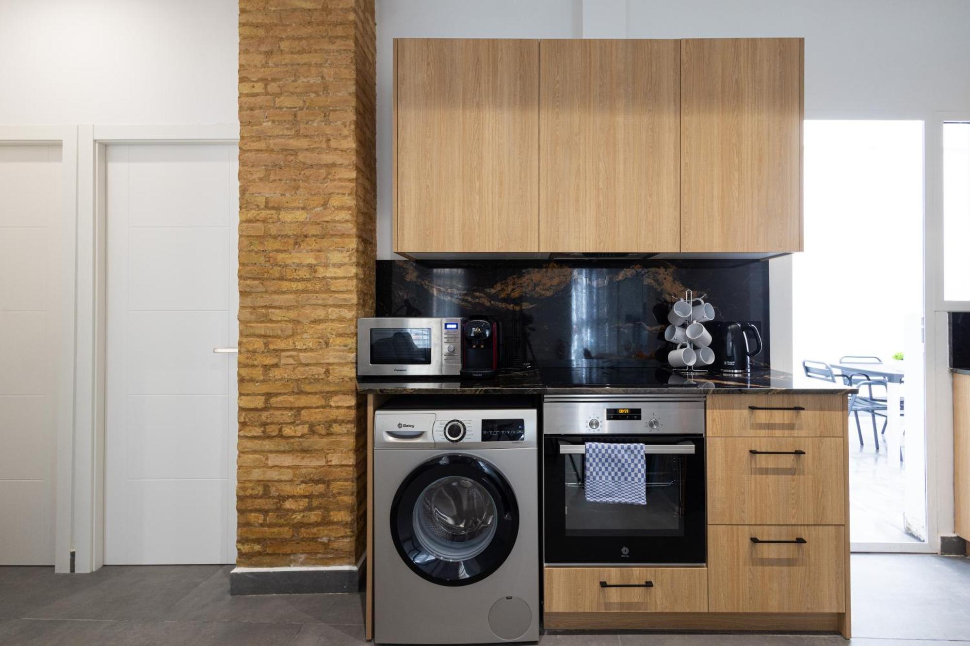 Florit Flats - The Patraix Appartement *